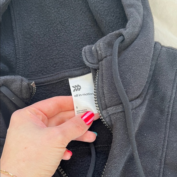 All in Motion Women's Black Zip-Up Jacket - Picture 3 of 8